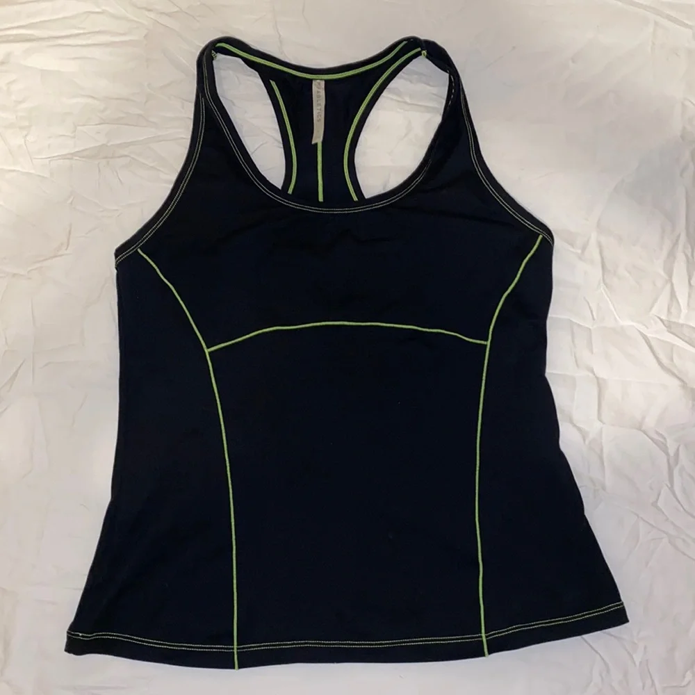 Fabletics- Racerback Tank Top - Picture 3 of 6